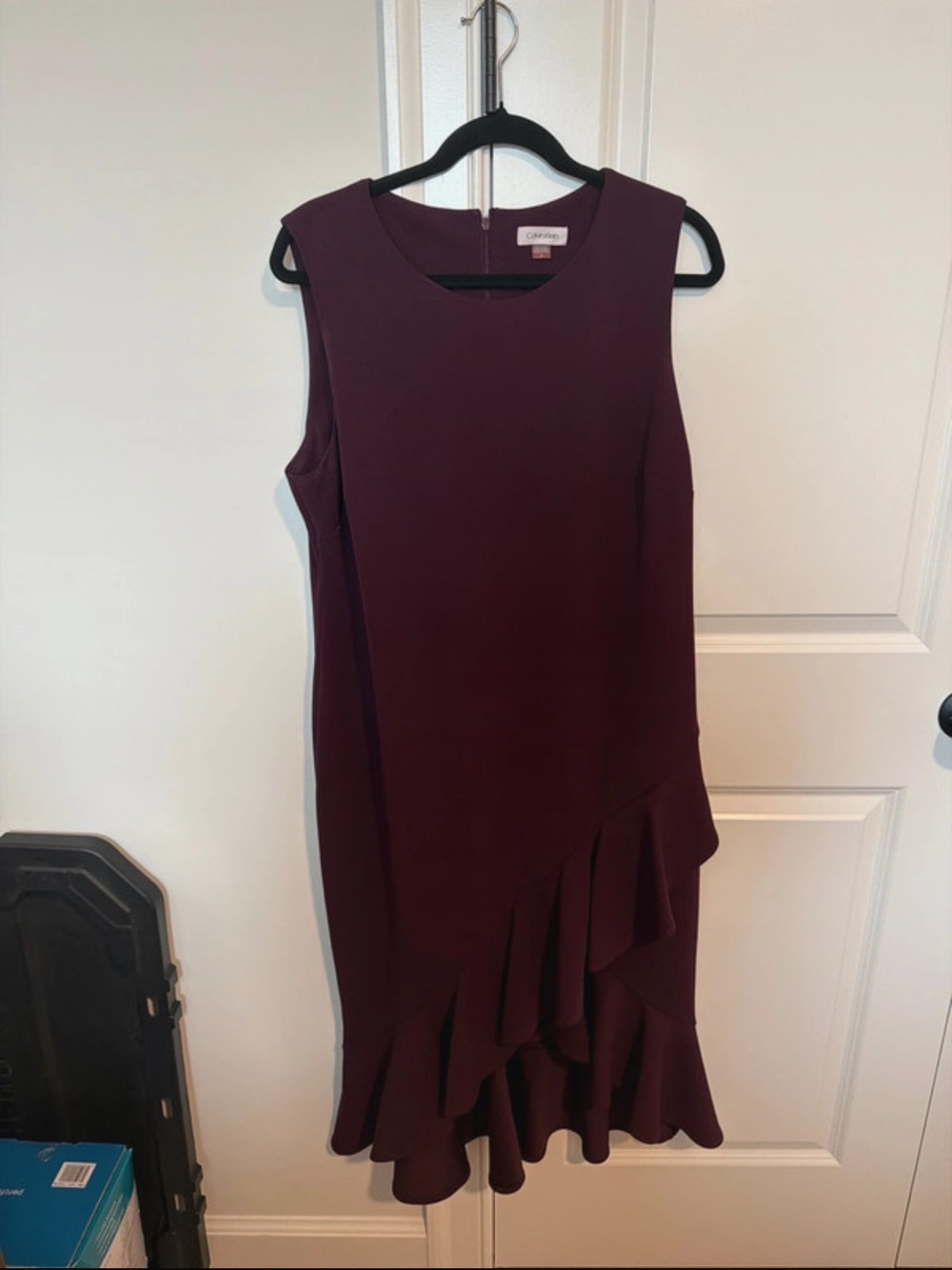 Calvin Klein Sleeveless Plum Ruffle-Hem Shift Dress